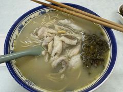 -明呈黄鱼面馆(斜土路店)