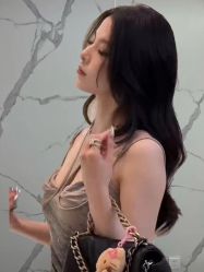 -东方美妍