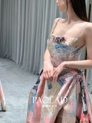 -南京宝娜嫁衣婚纱礼服馆(中央路店)