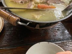 -手抄板凳江南菜(湖滨商业街店)