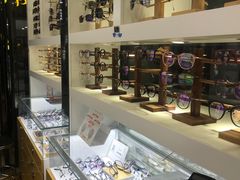-广州宝岛眼镜武汉和光眼镜市场西区店