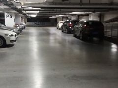 -大宁国际商业广场-地下停车库