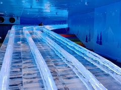 -西安银基冰雪世界
