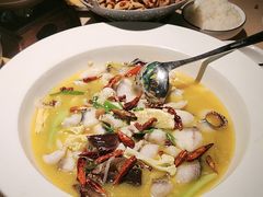 金汤酸菜鱼-吴氏老妈·23年家常菜(古城店)