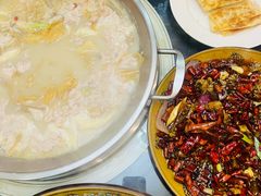 -老来福·非遗酸汤兔(凯旋路店)