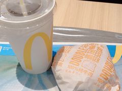 -麦当劳(江滨北路得来速餐厅)