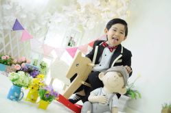 Candy&nbsp;Baby&nbsp;Studio-邦叔叔.亲子全家福毕业照跟拍摄影(嘉定店)