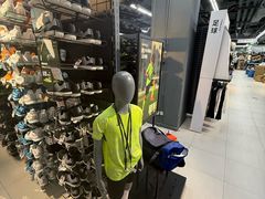 -迪卡侬(烟台万达店)
