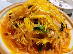 酸辣土豆丝拌蜇皮-以前的小酒馆(中山广场店)