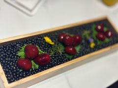 -皇城根·鲁菜济南菜·吊炉烤鸭·炒鸡鱼头(济南旗舰店)