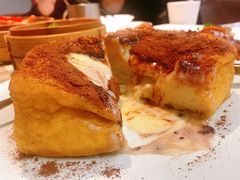漏奶华-新大咀港式茶餐厅(宝山万达店)