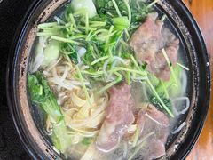 -丽虹云南过桥米线(兴工街店)