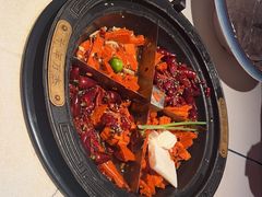 -爱你您·自家鱼塘·活水喷泉鱼火锅(八里店)