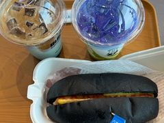 -抱抱地球咖啡馆(国家海洋博物馆店)