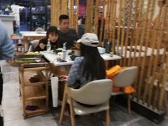 大堂-屋头串串(新街里店)