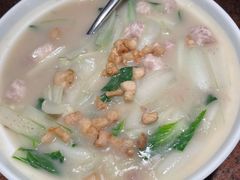 荔浦芋头炆小白菜-桂小厨广西菜(桂林万象城店)