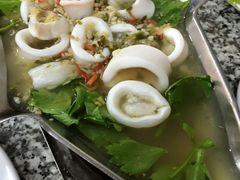 -光海鲜鱼翅餐厅(叻差拉披色路店)