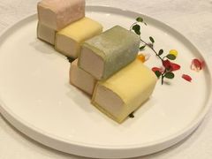 -景月阁空中食府(希尔顿酒店)