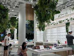 -JINS(上海宏伊国际广场店)