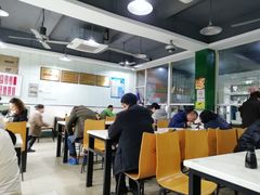 大堂-绿杨馄饨临顿路店