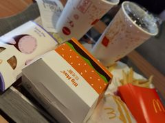 -麦当劳(南汇车市店)