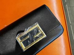 -二手奢侈品名表箱包回收