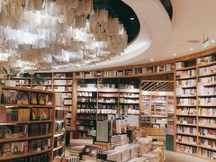 -覔书店(壹方城店)