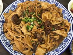 胡羊焖饼-壹阁胡羊焖饼(特色小吃街店)