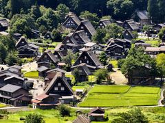 -白川乡与五箇山的合掌构造村落