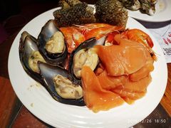 -四海一家自助餐(益田假日广场店)