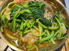 -秋菊麻辣烫烧烤(卫士广场店)