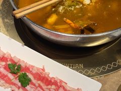 -七欣天香辣蟹火锅(上海银亿滨江店)