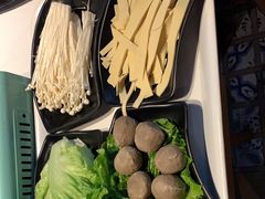 -云晓光头烧烤吧(川沙绿地店)