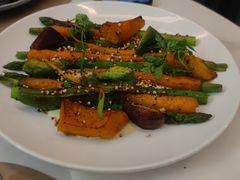 -斯普汇生蚝牛排馆(中骏世界城店)