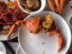 -荣誉国际酒店-云顶旋转餐厅