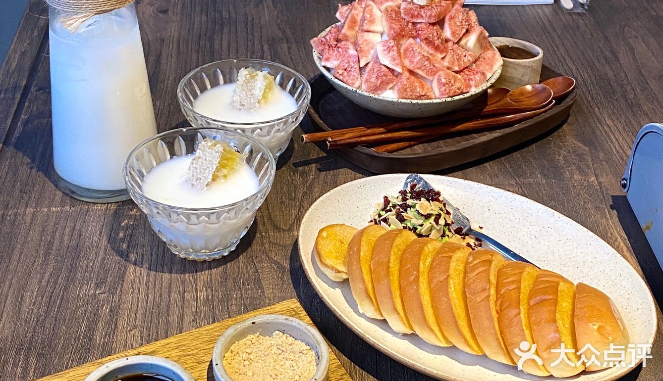 韩国友人都说它家是武汉最好吃的韩国料理‼️