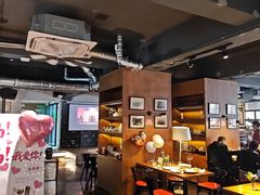 -JINNS锦时 steak&pizza(浸信会礼拜堂旧址店)
