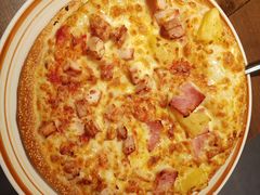 培根鸡肉双拼披萨-萨莉亚意式餐厅(杭州滨江天街店)