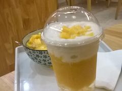 -小团圆糖水铺(襄阳南路店)