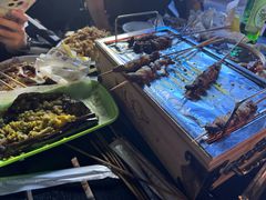 -烤满分·东北烧烤(首经贸店)