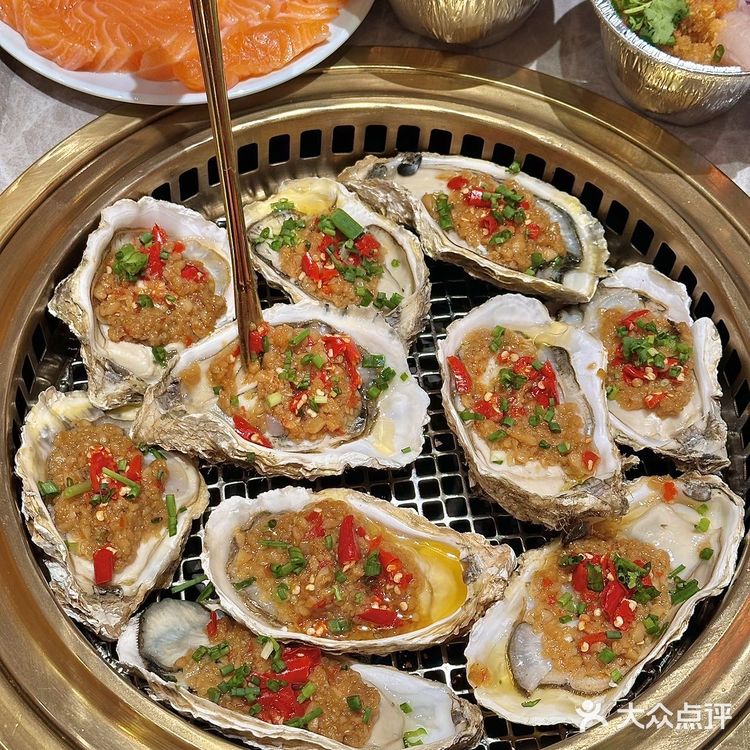 宝山万达新开的穷鬼食堂！129r烧烤火锅畅吃