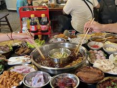 -邓莽子老火锅(中兴路总店)