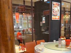 -阿瓦山寨·湘菜现炒·剁椒鱼头王(咸阳总店)