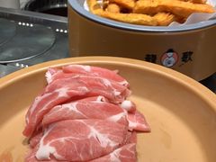 -龍歌自助小火锅(市南金茂湾店)
