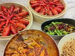 -肥肥虾庄·金牌油焖大虾(汉口城市广场店)