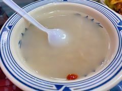 -牛一嘴·兰州牛肉面·大盘鸡(财富中心店)