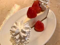 鲜草莓芝士蛋糕-The Cheesecake Factory芝乐坊餐厅(王府中环东座店)