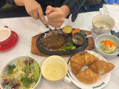 -斗牛士牛排餐厅(嘉里汇店)