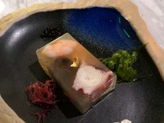 -La Mer Restaurant & Lounge