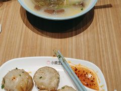 -小杨生煎(宜川路店)